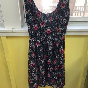 Floral Women’s Lauren Conrad dress